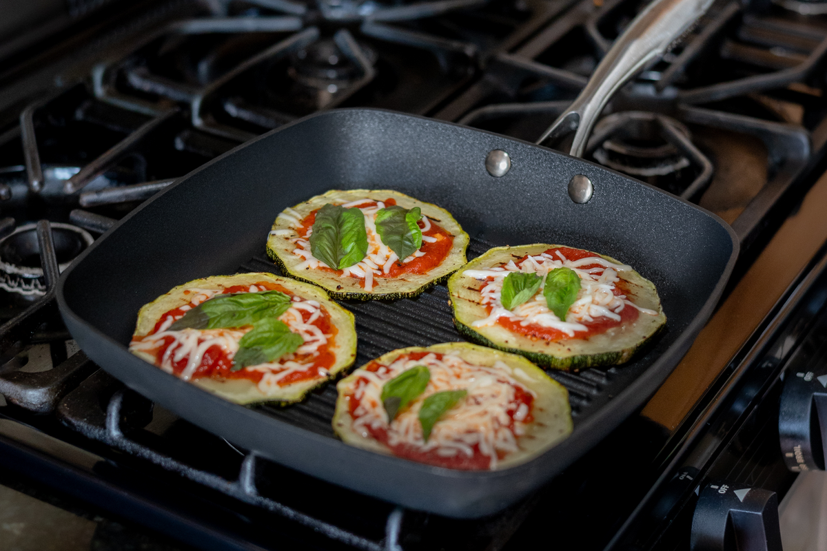 Grilled Zucchini Mini Pizzas with the Professional Grill Pan