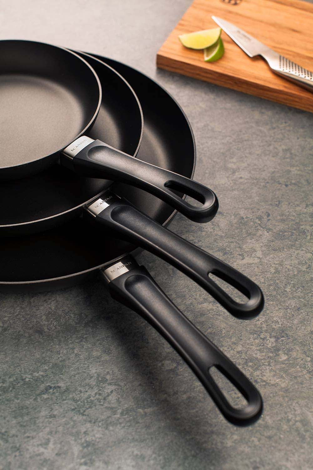 CLASSIC 3-Piece Skillet Set - 8", 9.5" & 11"