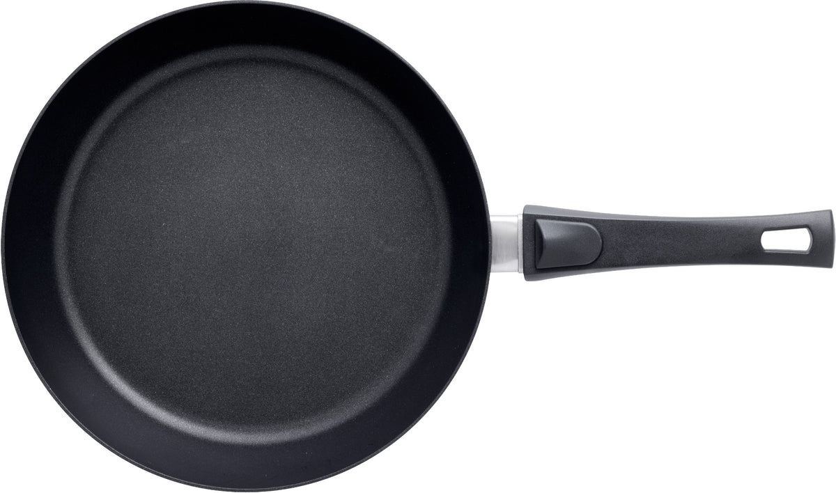 URBAN 3 QT Saute Pan