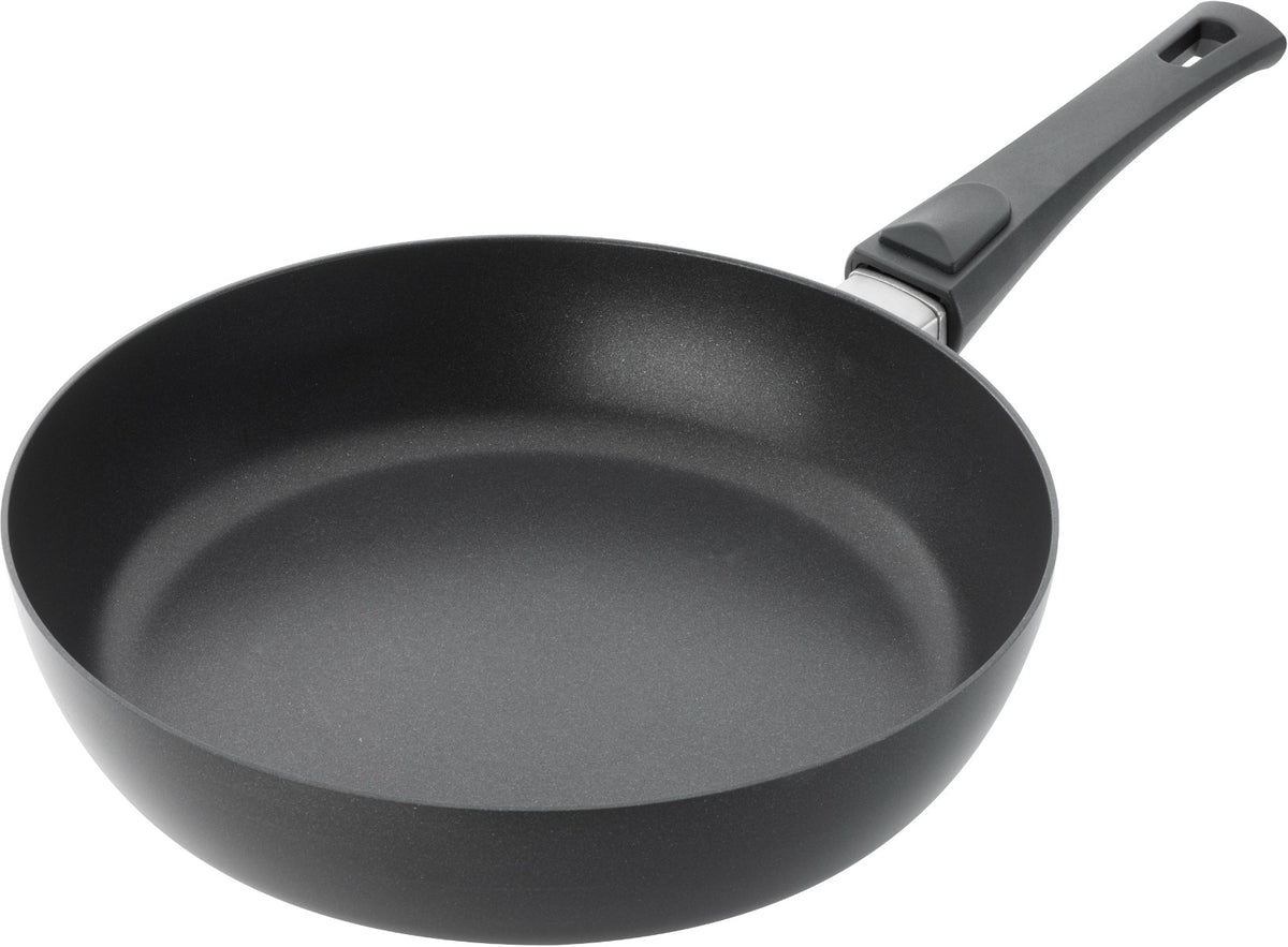 URBAN 3 QT Saute Pan