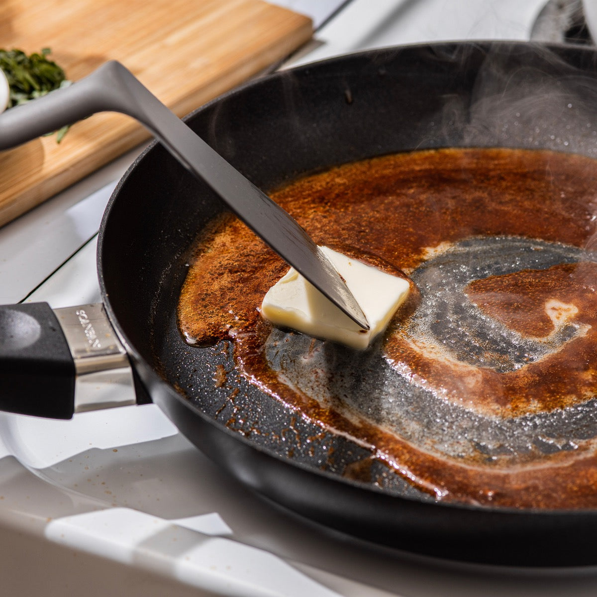 CLASSIC 10.25'' Fry Pan + Lid Set
